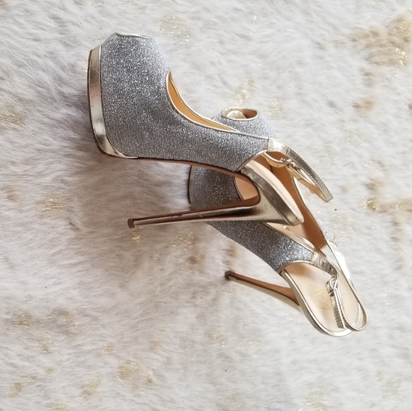 Giuseppe Zanotti Peep Toe Sparkle Pumps - Picture 13 of 15